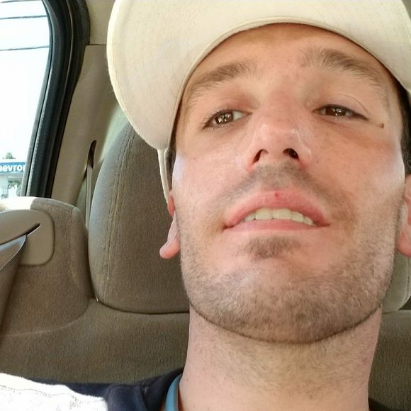 Meet your Posher, Johnmark - Picture 1 of 1